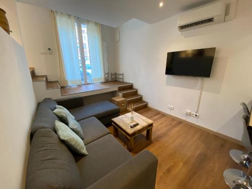 LOFT ROTONDE*PARKING*WIFI*CLIM*SMART TV*RUE CALME