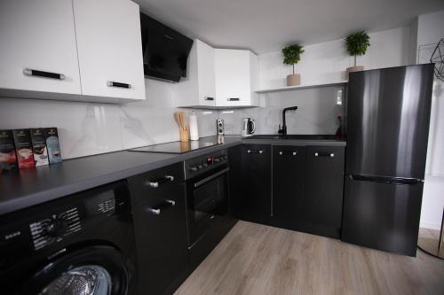 80qm - 4 rooms - private parking - Keller-Basement - MalliBase Apartments, Hannover (fotografie 6)
