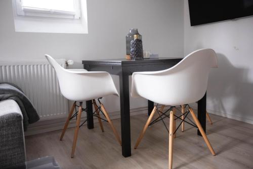 80qm - 4 rooms - private parking - Keller-Basement - MalliBase Apartments, Hannover (fotografie 8)