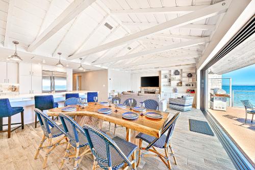 3BR Beachfront Bungalow in Malibu, USA