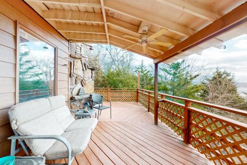Beaver Lake Retreat in Lost Bridge Village (AR)