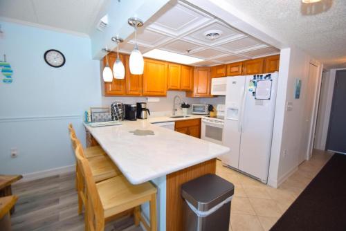 Two-Bedroom Apartment image 10