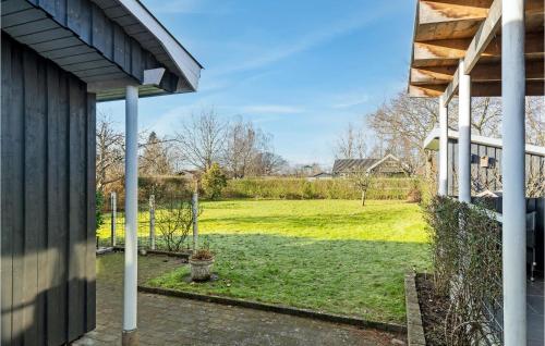  Beautiful Home In Ølsted With Kitchen in Ølsted