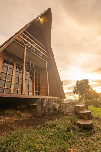 EL AGUILA ECO CABAÑA