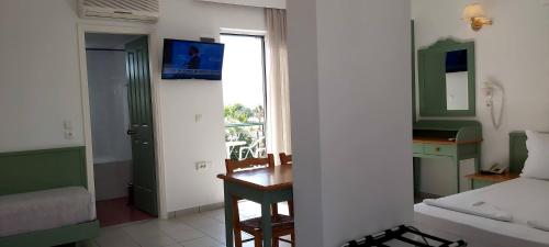 Andromeda Hotel Apartments - image 10