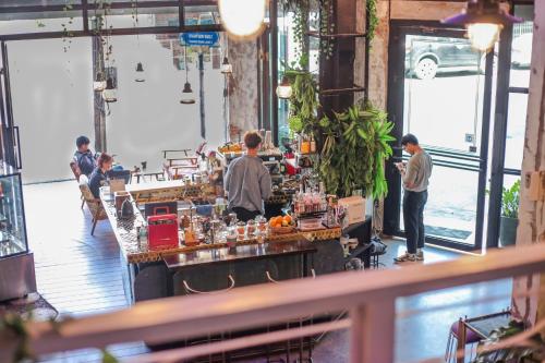 Jailoy Bed - Cafe & Rooftop in Tha Phae