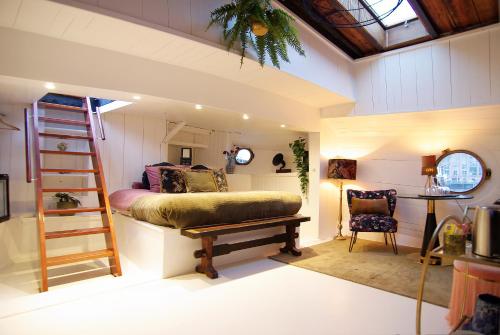 Najade Eco Houseboat, Amsterdam