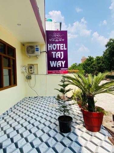 Hotel Taj Way by Jyoti Villa By WB Inn