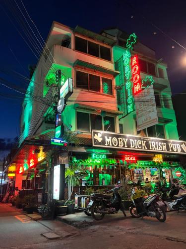 Moby Dick Guesthouse – Ko Samui, UT