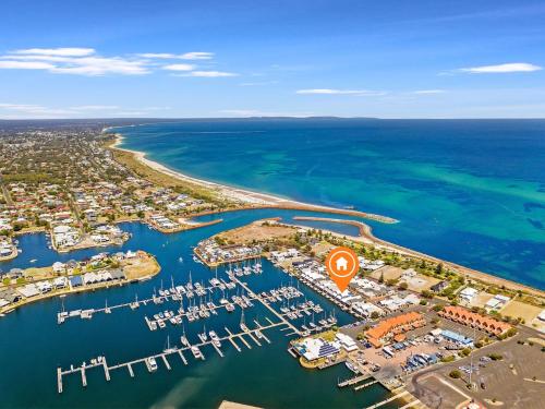 Marina View Port Geographe with WiFi