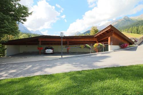 Ivos Sonnenpension in คลัมม์