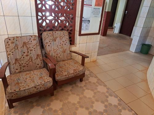 Лоби, Kwale Golden Guest House in Shimba Hills National Reserve