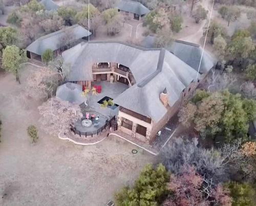 Lodge on Watering Hole , Zebula, Mabula (photo 2)