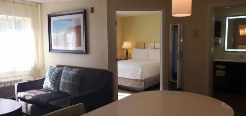 Candlewood Suites Houston Medical Center By IHG in Missouri City