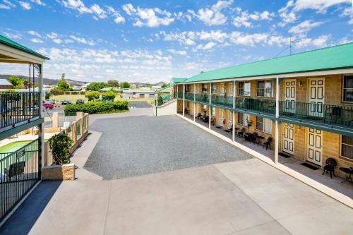 外部景觀, 戰士汽車旅館 (Soldiers Motel) in 穆奇