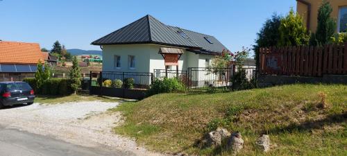 ubytovanie Petra in Старий Смоковець