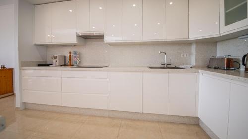 Apartment image 8