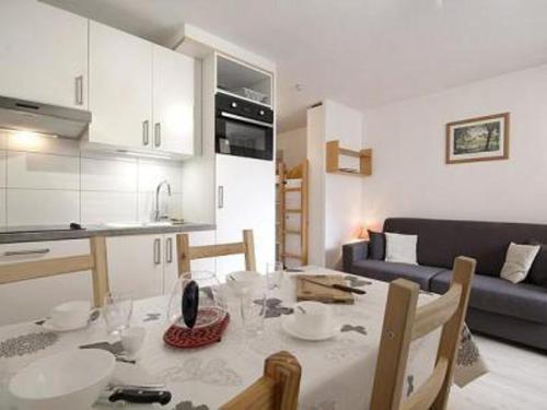 Appartement Les Menuires, 2 pièces, 5 personnes - FR-1-178-343 Les Menuires