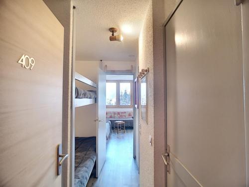 Studio cabine 4 pers, ski aux pieds, Les Menuires - FR-1-178-298 in Reberty