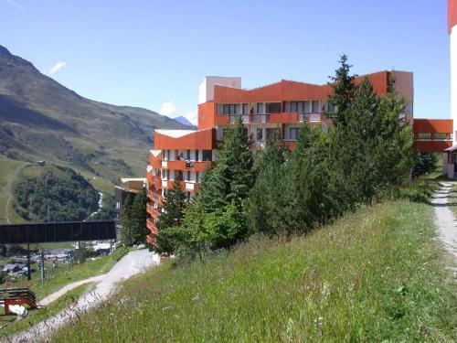 Studio cabine 4 pers, ski aux pieds, Les Menuires - FR-1-178-298 in Reberty