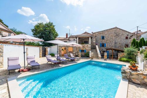 Villa Sweet Retreat - Accommodation - Baderna