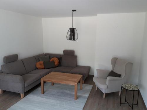 Ferienwohnung Brehmbachgrund - Apartment - Tauberbischofsheim