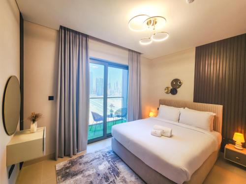 STAY BY LATINEM Luxury 2BR Holiday Home CV B2302 near Burj Khalifa, Dubai (Foto 6)