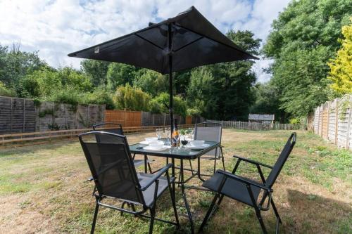Beautiful 2 Bedroom House With Spacious Garden BBQ - Brasted