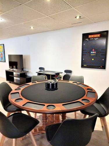 Residence Orleans (inground pool) in Sainte-Pétronille (QC)