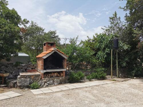  Holiday House Rasopasno in Rasopasno