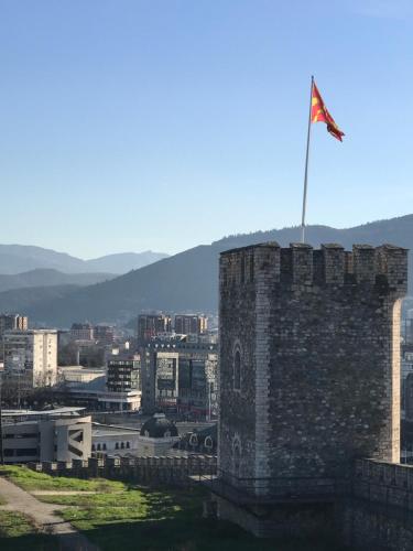 Blue Sky, Skopje (fotografie 9)