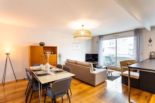 Two-Bedroom Apartment image 7