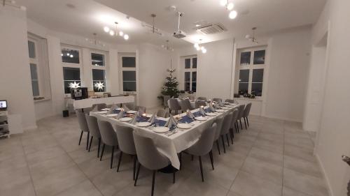 Restaurant, Stara Biblioteka in Zalesie