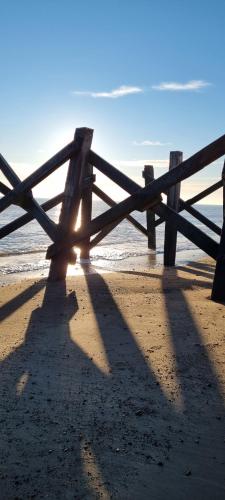 plaża, OYO Twins Palms Guest  House in Great Yarmouth