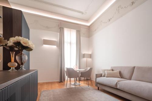Ninfea Luxury Suites - image 14