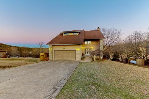 Stone Decks Lodge Stone Decks Lodge