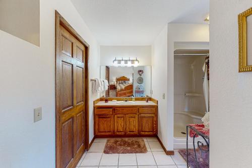 Stone Decks Lodge Stone Decks Lodge