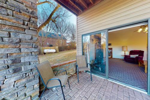 Stone Decks Lodge Stone Decks Lodge