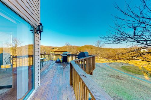 Stone Decks Lodge Stone Decks Lodge