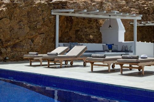 Elegant Mykonos Villa Air Private Pool 4 Bedrooms Sea View Panormos