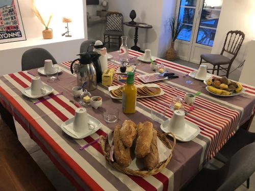 maison Laratger in 納羅塞