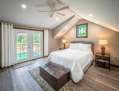 1786 Farm Cottage Honeymoon Suite Renovated 2022 in Warwick (NY)