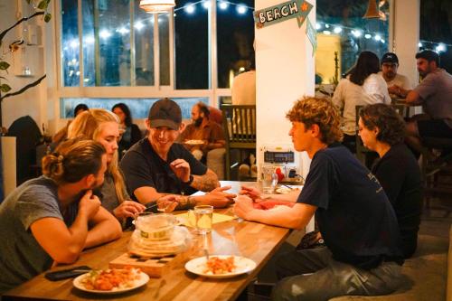 Food and beverages, Jungle Jaffa Hostel Age 18 to 45 in Tel Aviv