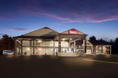 Red Roof Inn Crossville in Crossville, USA