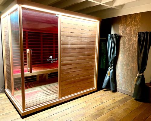 Sauna, Le Secret de Mélin (Le Secret de Melin) in Saint-Jean-Geest