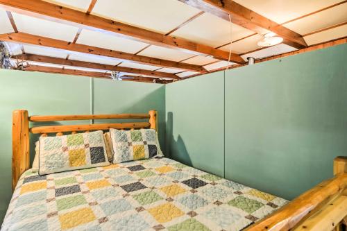 Waterfront Lake Cabin with Boat Dock Fire Pit and Kayaks - image 28