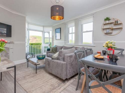 Picture of 2 The Villa - 3 Bedroom Apartment With Great Views