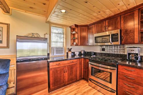 Idyllic Dolores Cabin w/ Fire Pit & Lake Views! in Dolores (CO)