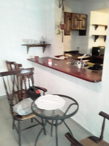 PH cerca Río de la Plata, bares y cafes