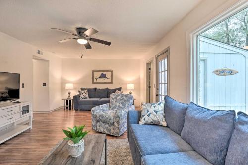 Mount Pleasant Vacation Rental with Fenced Yard in Charleston, USA